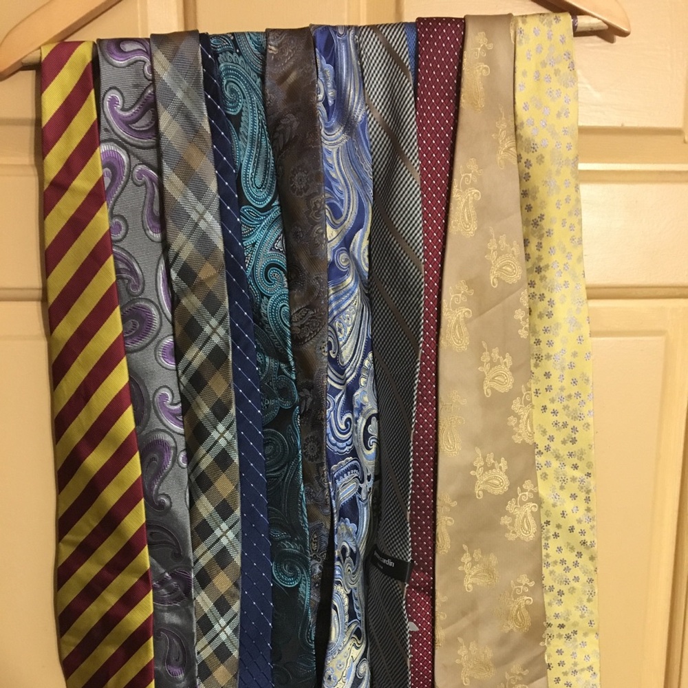 Lot of 12 Silk Men’s Neck Ties